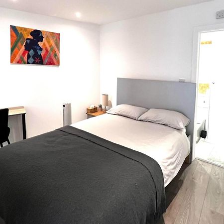 Modern Studio Apartment With Free Wifi Londres Exterior foto